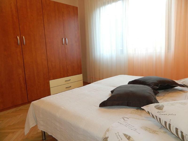 Apartmani Sole Pjescana Uvala Exterior photo